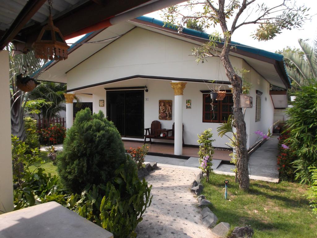 Ryans Resort Prasat Экстерьер фото
