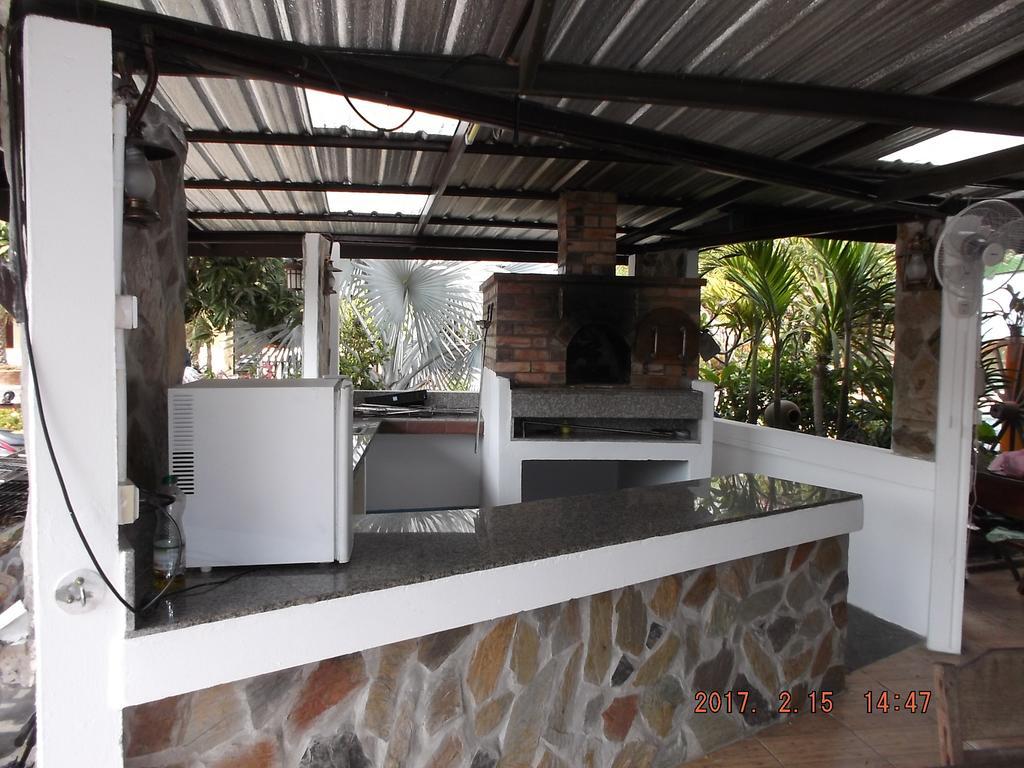 Ryans Resort Prasat Экстерьер фото